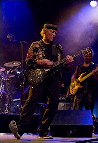 Photo (c) Jeff Lescenne